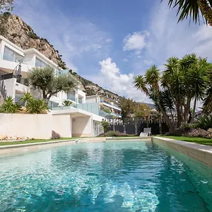 https://monts-des-oliviers-cap-d-ail-appartamento-4.fr-provencehotel.com